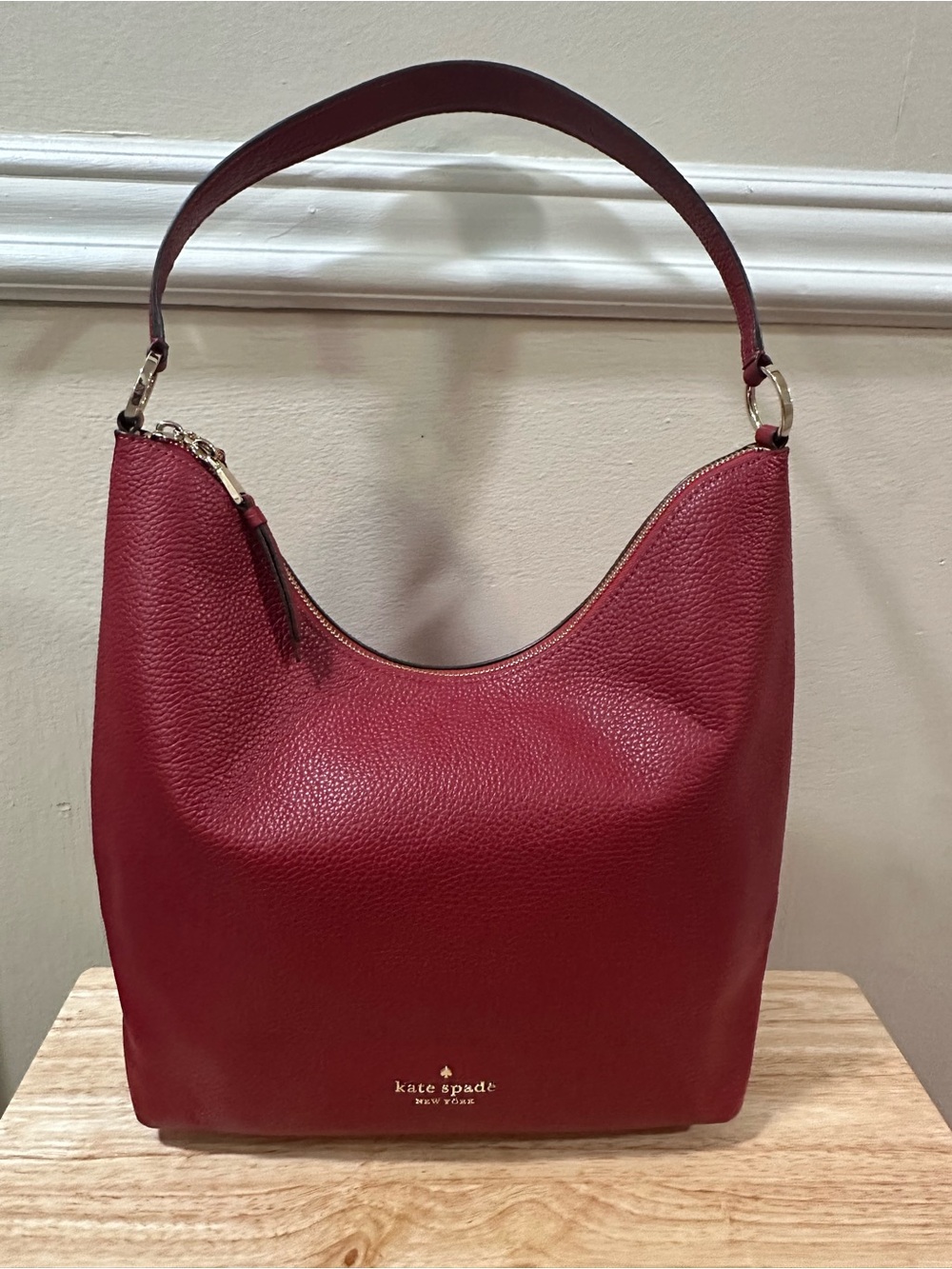 kate spade Red Pebbled Leather Shoulder Hobo Bag with Hold Hardware - Picture 15 of 16